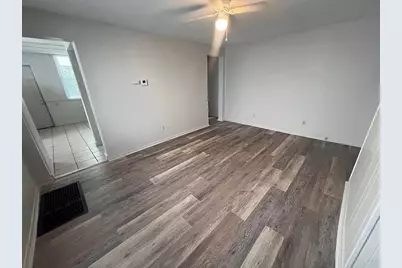 207 Railroad Ave, Carnegie, PA 15106 - Photo 5