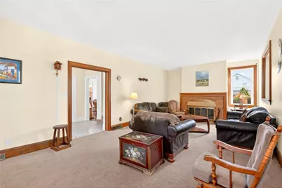 358 Iroquois Pl, Beaver, PA 15009 - Photo 15
