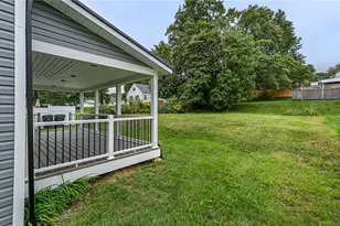 749 Pershing St, Ellwood City, PA 16117 - Photo 21