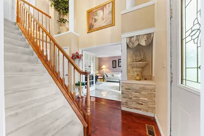 223 Leaside Dr, Monroeville, PA 15146 - Photo 5