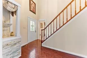 223 Leaside Dr, Monroeville, PA 15146 - Photo 3