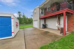804 Highland Ave, Pitcairn, PA 15140 - Photo 29