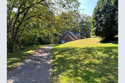 470 Donohoe Rd, Hempfield Township, PA 15601 - Photo 25