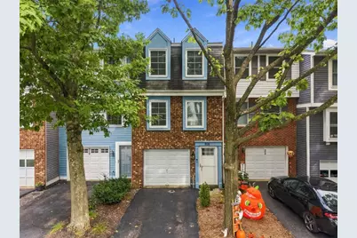 308 Redrome Cir, Bridgeville, PA 15017 - Photo 1