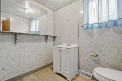313 7th St, New Brighton, PA 15066 - Photo 35