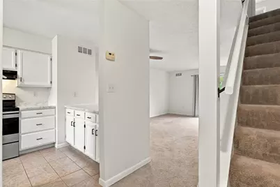 187 Woodhaven Dr, Seven Fields Boro, PA 16046 - Photo 5