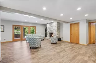 1711 Sturbridge Dr, Pittsburgh, PA 15143 - Photo 43