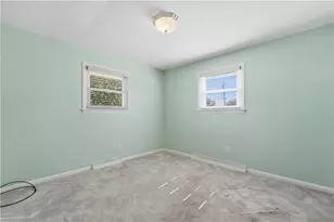 125 Elizabeth Dr, Twp of But NW, PA 16001 - Photo 15
