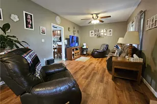 115 Green St, Chicora Boro, PA 16025 - Photo 9