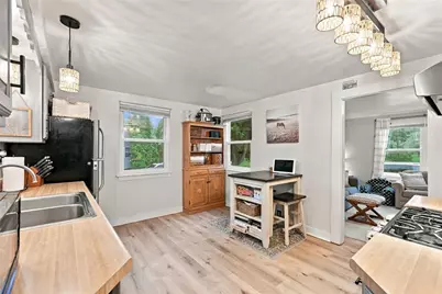 207 S Duffy Rd, Twp of But SW, PA 16001 - Photo 7