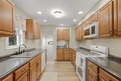 120 Maria Ln, Zelienople, PA 16063 - Photo 13