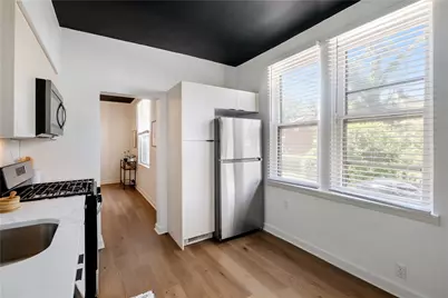 601 E 16th Ave, Munhall, PA 15120 - Photo 13