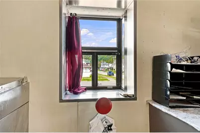 459 3rd St, California, PA 15419 - Photo 29