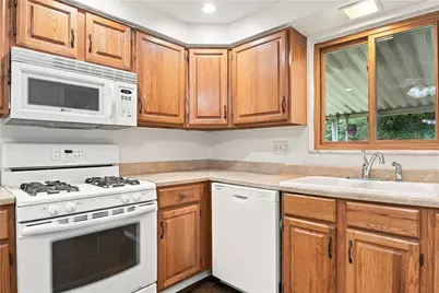 1156 La Salle Rd, Monroeville, PA 15146 - Photo 11