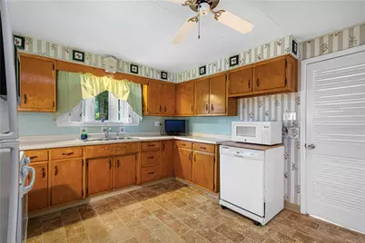 3600 Washington Avenue, Finleyville, PA 15332 - Photo 9