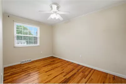 102 August Drive, Robinson Twp, PA 15108 - Photo 13