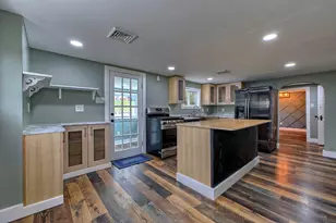 805 Meadowbrook Rd, Level Green, PA 15085 - Photo 3