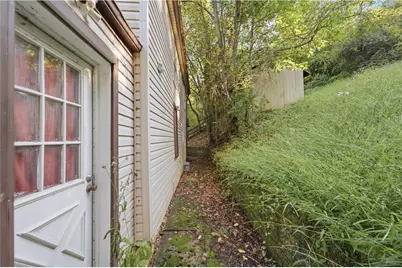 2514-2516 Dalemount St, Beechview, PA 15216 - Photo 19