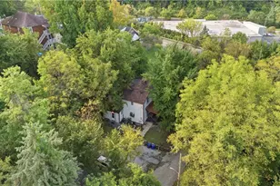 2514-2516 Dalemount St, Beechview, PA 15216 - Photo 9