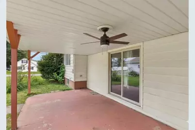 130 Todd Ave, Hermitage, PA 16148 - Photo 23