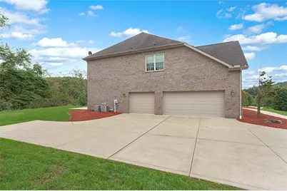4801 Greenhead Ct, Murrysville, PA 15668 - Photo 3