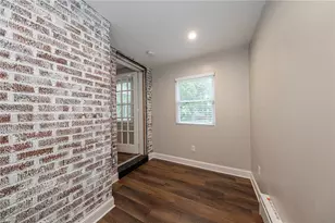 558 Glenrock Dr, Bethel Park, PA 15102 - Photo 7