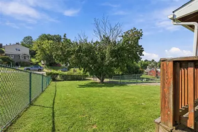 718 Laura St, West Mifflin, PA 15122 - Photo 23