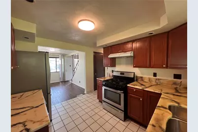 1334 Broadway Ave, East McKeesport, PA 15035 - Photo 11