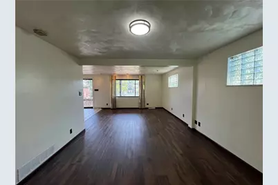 1334 Broadway Ave, East McKeesport, PA 15035 - Photo 21