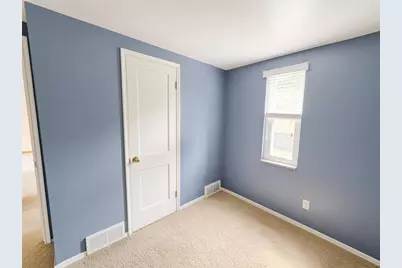5110 Fieldcrest Dr, Pittsburgh, PA 15236 - Photo 5