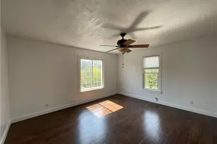 871 Old State Rd, Kiskiminetas Township, PA 15613 - Photo 11
