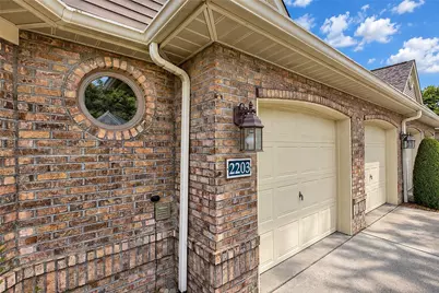 2203 Hunt Club Dr, Hempfield Township, PA 15601 - Photo 25