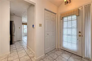 2203 Hunt Club Dr, Hempfield Township, PA 15601 - Photo 15