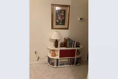 5600 Munhall Rd #901, Pittsburgh, PA 15217 - Photo 9