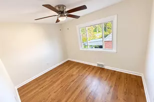 210 Sunny Dr, Pittsburgh, PA 15236 - Photo 17