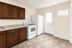 206 3rd St, Freeport, PA 16229 - Photo 7