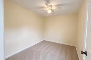 206 3rd St, Freeport, PA 16229 - Photo 13