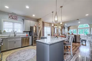 126 Freedom Ln, Ohio Township, PA 15143 - Photo 5