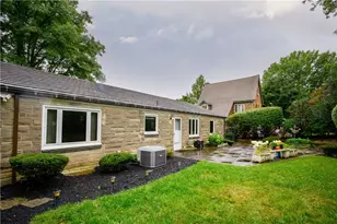 428 Bower Hill Rd, Pittsburgh, PA 15228 - Photo 39