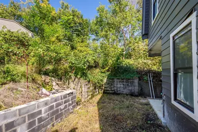 118 Tarragonna Street, Pittsburgh, PA 15210 - Photo 15