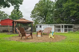 1395 State Rt 217 Hwy, Derry Township, PA 15627 - Photo 25
