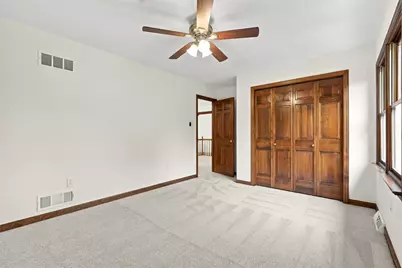 2037 Broad Hill Farms Rd, Moon/Crescent Twp, PA 15108 - Photo 29