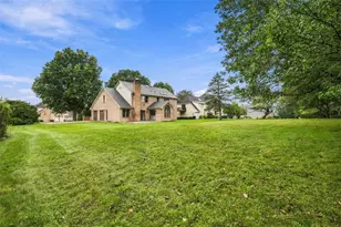 2037 Broad Hill Farms Rd, Moon/Crescent Twp, PA 15108 - Photo 47