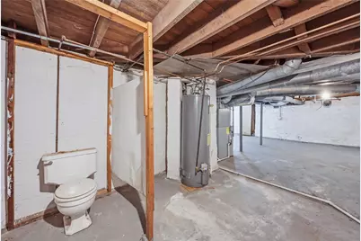 560 Sheridan St, Hermitage, PA 16148 - Photo 33
