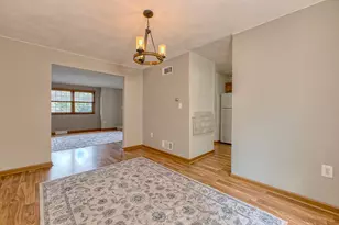 1128 Cranston Dr, Greensburg, PA 15601 - Photo 7