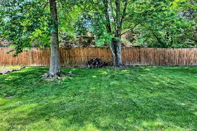 1128 Cranston Drive, Greensburg, PA 15601 - Photo 25