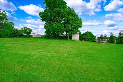 120 W Sunbury Rd, Center Township, PA 16001 - Photo 7