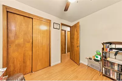 244 Westland Dr, Hempfield Township, PA 15601 - Photo 17