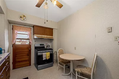 719 Woodbourne Ave, Pittsburgh, PA 15226 - Photo 9