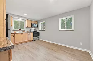2239 Romine St, Baldwin Twp, PA 15226 - Photo 7
